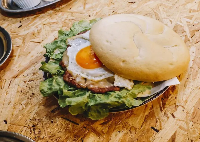 Pinupe Hotel Lekeitio