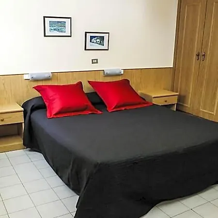 Ξενοδοχείο Pinupe