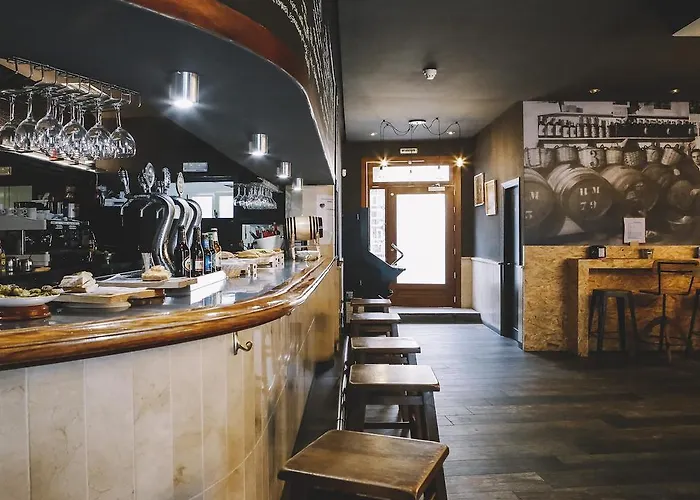 Pinupe Hotel Lekeitio